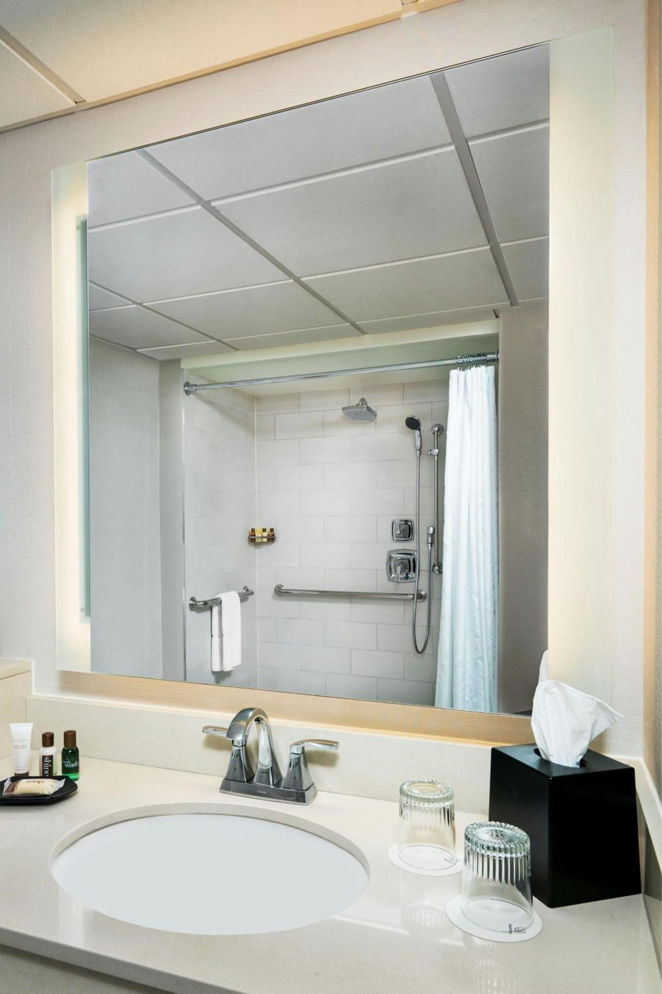 Sheraton Memphis Downtown Hotel Экстерьер фото